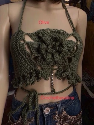Top halter estilo bandeau oliva ganchillo playa boho hippie 32 crochetbysalina Foto 1 de 3