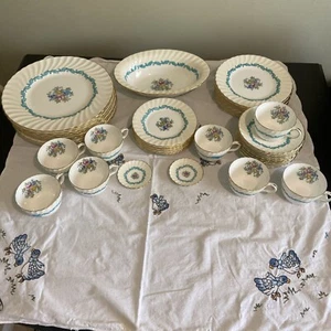 MINTON ARDMORE 43 pieces bone china made in England, Est 1793; perfect condition - Picture 1 of 15