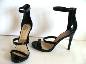 Heart in D Brand ~ Women's Size 7.5 ~ Black ~ 4.1/4" Heel Pumps/Shoes - Picture 1 of 11