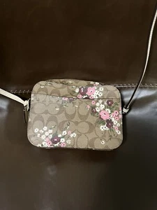 coach crossbody bag - Picture 1 of 4