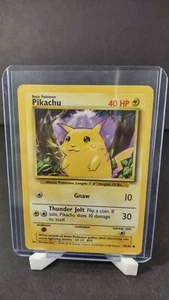 Pikachu 58/102 - Yellow Cheeks LP WotC Base Set Pokemon Card - Picture 1 of 8