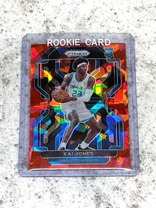 KAI JONES ~ 2021-22 Panini Prizm ROOKIE #323 Red Ice Prizm PWE RC - Imagen 1 de 3