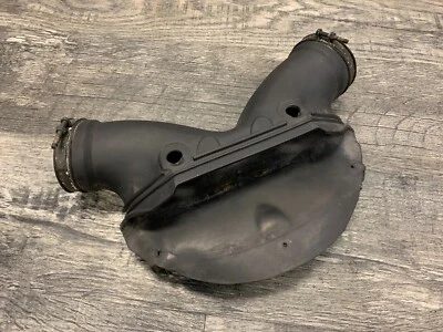 Yamaha 1997-2007 YZF600R OEM Center Intake Duct 4TV-2838N-00-00 * - Image 1 of 4