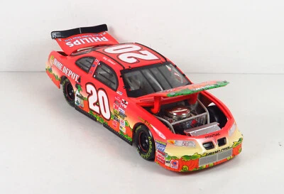 2002 年大奖赛花生大南瓜 #20 托尼·斯图尔特家得宝 1:24 — 第 1/4 张图片