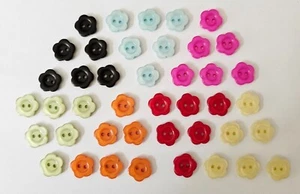 42 Flower Shape Buttons 7 Colours with 6 of Each Colour Size 15mm Resin Material - Picture 1 of 4