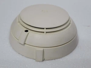 SIEMENS DO1101A SMOKE DETECTOR - Picture 1 of 6