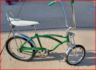 2007 Schwinn Reprodução Green Sting-Ray “Krate Style” por Pacific Cycle Walmart - Imagem 1 de 4