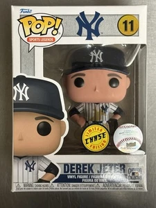 Damaged Box! FUNKO POP! #11 DEREK JETER CHASE NEW YORK YANKEES FUNKO EXCLUSIVE - Picture 1 of 8