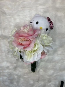 Handmade Hello Kitty Wedding or Display Flower Bouquet Plush With Silk Flowers - Picture 1 of 7