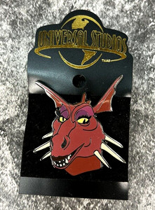 Universal Studios 4D Shrek Dragon Pin on Card