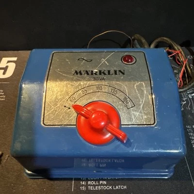 Transformador Power Pack Escala HO Märklin #6114 50Hz 30VA, Azul Funciona, Sin Caja Foto 1 de 4