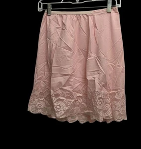 Vintage Komar Pink Lace Half Slip - Size Medium - Picture 1 of 3