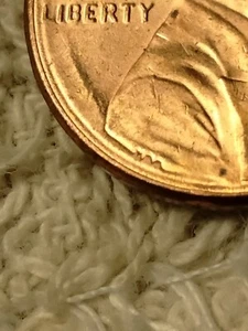 2018 D Lincoln Shield Cent Misaligned Die Struck Thru VDB - Picture 1 of 8