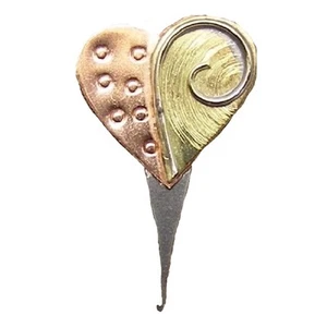 Micro enhebrador magnético de aguja Puffin and Company - corazón - Imagen 1 de 1