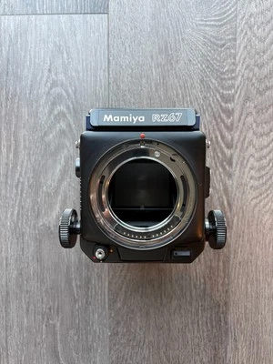 [CASI COMO NUEVO+++] Mamiya RZ67 Pro + SEKOR Z 110 mm f/2,8 120 parte posterior de película de EE. UU. Foto 1 de 4