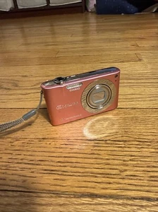 Casio Exilim EX-Z100 10.1MP Digital Compact Camera 4x Zoom Pink - Parts/Repair - Picture 1 of 4