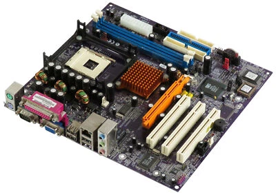 Esc Shikhaaaa Sf2/661fx Socket 478 2x DDR AGP 3x PCI Ide / Ata Fdd - Image 1 of 2