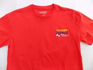 Camiseta Peanuts Snoopy Pit Crew Grande Algodón Poli Rojo Difícil de Encontrar NUEVA sin etiqueta - Imagen 1 de 3