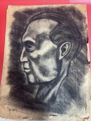 Retrato realista vintage de carbón Foto 1 de 4