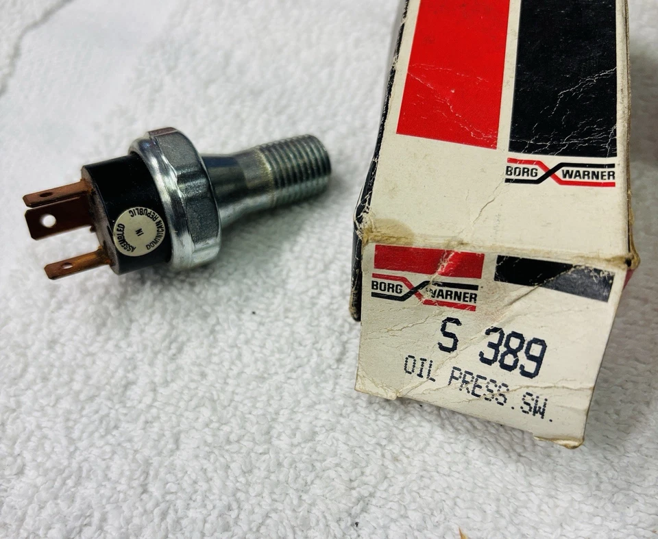 Interruptor de presión de aceite vintage BWD Borg Warner S-389 1976-1980 motor GM V6 231 Foto 1 de 1
