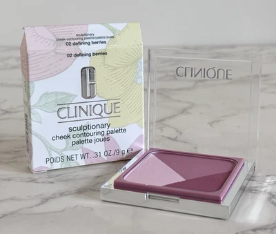 Clinique Sculptionary Cheek Contouring Palette 02 DEFINING BERRIES - Size 9 g - Image 1 of 3