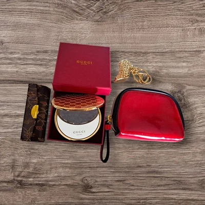 Gucci Compact Mirror Cosmetic Bundle - Image 1 of 3