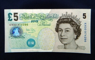 2004 Great Britain UK Banknote 5 Pounds P391c UNC GEM High quality consecutive - Image 1 of 3