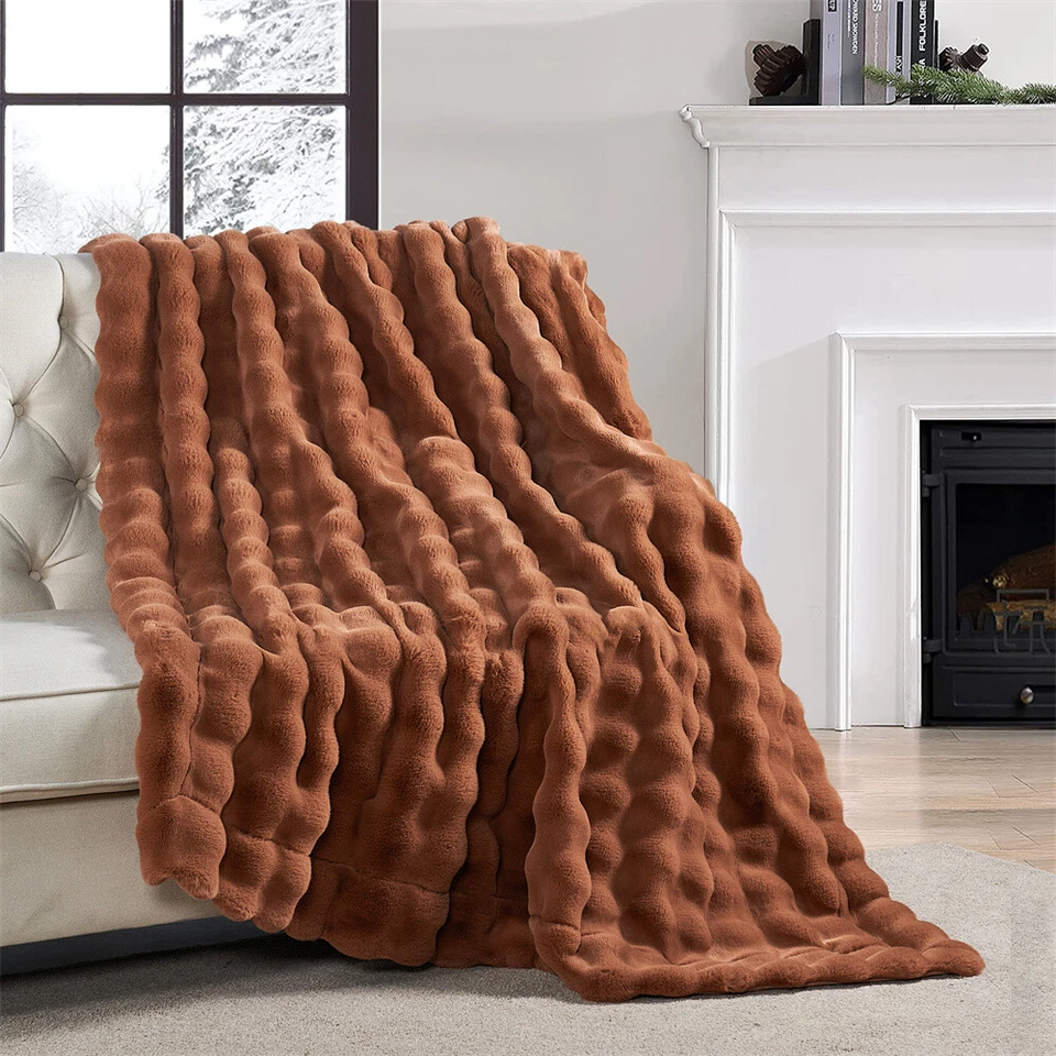 Manta de piel sintética texturizada - Lujosamente suave reversible micromink espalda Foto 1 de 4