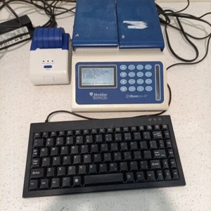 LECTOR DE MICROPLACAS MERIDIAN BIOSCIENCE ILLUMIPRO-10 FUNCIONANDO - Imagen 1 de 9