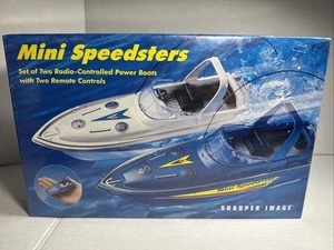 New Sharper Image Mini 1:64 Scale Speedsters Radio Control Power Boats Wireless - Picture 1 of 8