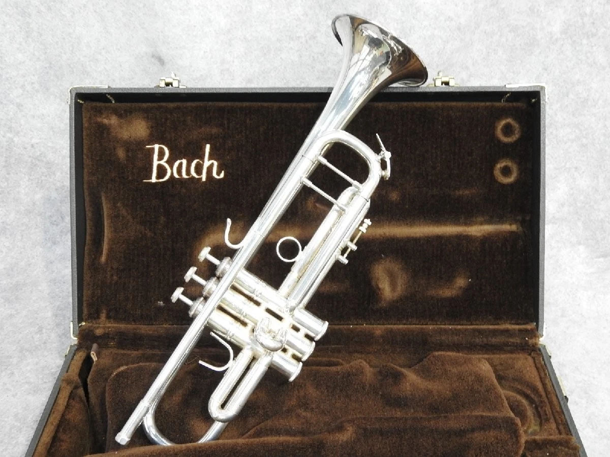 Bach Stradivarius Model 37 ML (1985年代) Bach Stradivarius Model 37 ML (1985年代) Bach Stradivarius Silver