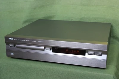 Yamaha CDX-993  CD-Player  + FB + BA - Bild 1 von 4