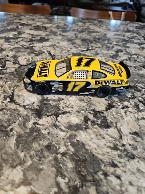 Ford Matt Kenseth 2003 NASCAR CHAMPIONSHIP EDITION 1:24 #17 HOT WHEELS DEWALT Foto 1 de 3
