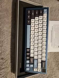 epomaker Ms68 65% Aluminium 2,4ghz Bluetooth 5.0 kabelgebundene mechanische Tastatur mit LCD - Bild 1 von 3
