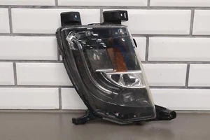 2021-2020 Tesla Model S Passenger Right Fog Light 6005914-00-F - Picture 1 of 18