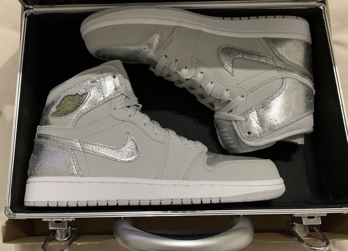 Jordan 1 Retro Silver High 25th Anniversary for Sale Jordan 1 Retro Silver High 25th Anniversary for Sale
