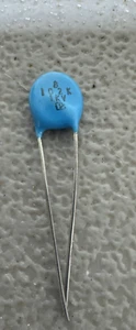 High voltage ceramic capacitor 1000 V B 102k 1kv  24 Pieces - Picture 1 of 6
