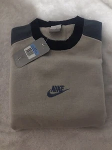 NIKE Club Fleece Men's Pullover Crew Sustainable Materials Size M 187079-072 - Picture 1 of 12