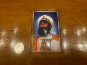 The Dictator Movie Sticker Promo 4,5x3 Sacha Baron Cohen + Adesivo bandiera gratuito - Foto 1 di 4