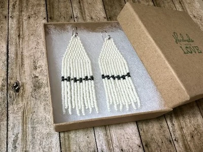 Pendientes de flecos con cuentas hechos a mano-boho moda country/mármol blanco roto y negro Foto 1 de 3