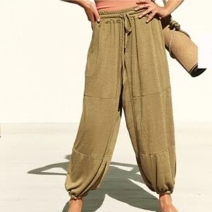 FREE PEOPLE MOVEMENT Pants Women XS Full Hearts Harem Relaxed Boho Lounge - Picture 1 of 9