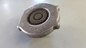 Jeep Grand Cherokee II ´99 Wj Wg 4.0 4x4 Coperchio di Chiusura Radiatore - Imagen 1 de 4