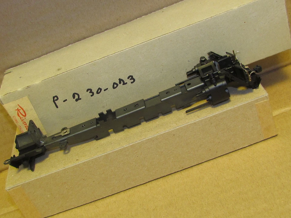 P-230-023 (AKA 108 843] HUDSON UNDERFRAME HO SCALE NEW AHM RIVAROSSI - Image 1 of 1