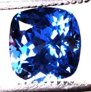 9,8 Cts. Piedra preciosa certificada con forma de cojín grandidierita azul neón natural - Imagen 1 de 4