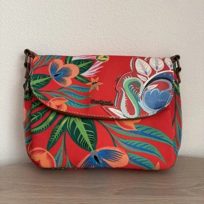 Bolso de hombro Desigual rojo con flores estampadas Foto 1 de 4