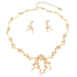 Gold Tone Synthetic Pearl Pendant Necklace Earring Set S11077-GCRY - Picture 1 of 2