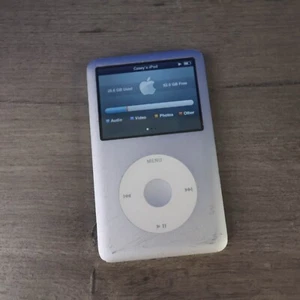Apple A1238 iPod Classic 7a generazione 120 GB lettore multimediale di archiviazione nero MB562LL - Foto 1 di 4