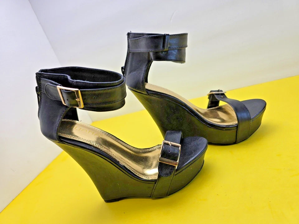 Liliana черный на танкетке каблук размер 5,5 регулируемые пряжки молнии на спине - Изображение 1 из 4