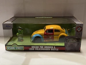 1:24 Oscar Grouch Volkswagen Beetle 1959 SESAME STREET JADA car figure Diecast - Picture 1 of 2