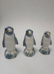 Vintage Wade Porcelain Penguin Family Figurines Spirit Decanter Set of 3 1960s - Picture 1 of 8